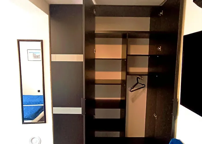 アパート Luxapart Bjelave Centar Free Parking サラエヴォ